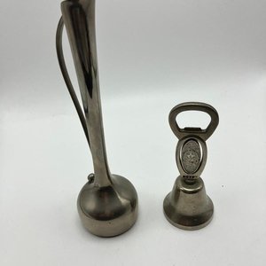Lote de dos objetos antiguos o de estilo vintage fabricados en metal - imagen 3