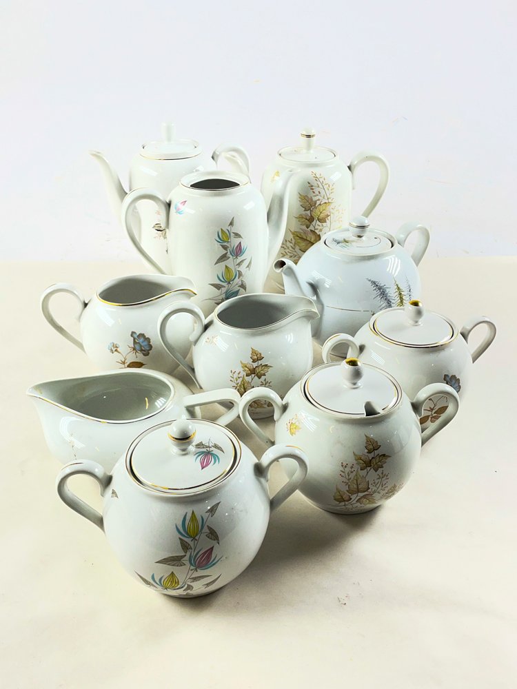 Conjunto de 10 Piezas de Porcelana OLMOS Industria Uruguaya: Teteras, Cafeteras y Azucareros