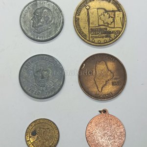 Lote anterior: Lote de Medallas y Monedas Conmemorativas