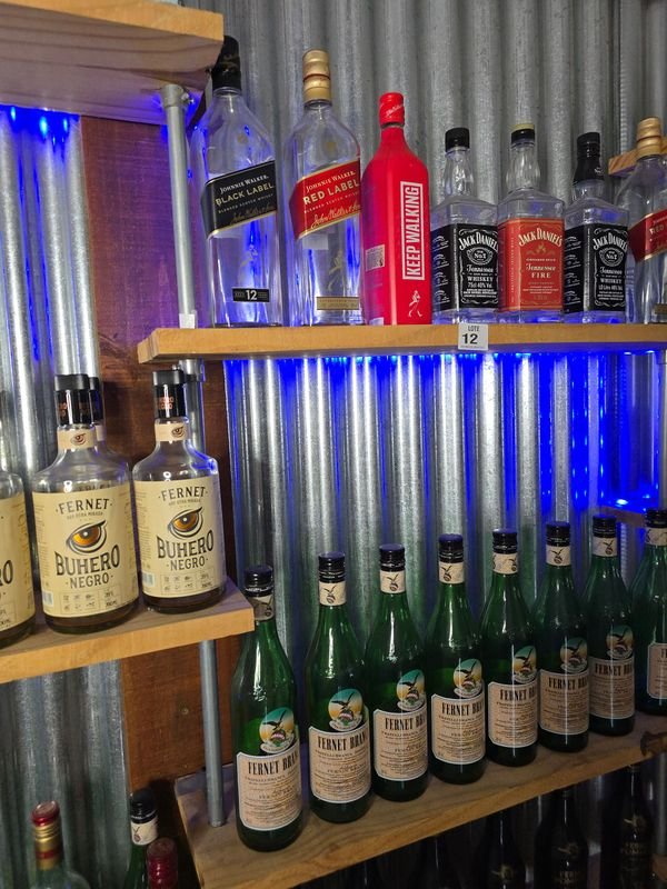 Lote de botellas vacías para decoración - imagen 2