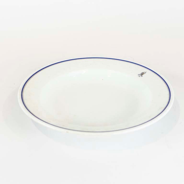 Lote anterior: Centro de porcelana Hutschenreuther - Medidas: 29cm
