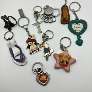 Lote de 9 Llaveros Souvenir Turísticos Internacionales Variados - imagen 2