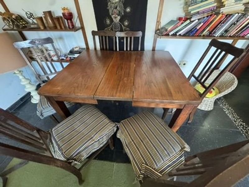 Lote anterior: Mesa de roble extendible para comedor
