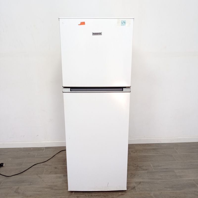 Lote siguiente: Heladera Panavox BC22: Refrigerador de alta calidad