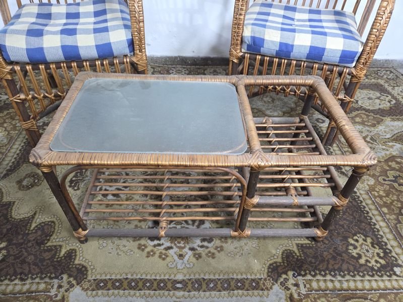 Juego de living en mimbre completo con mesa ratona y sillones - imagen 2