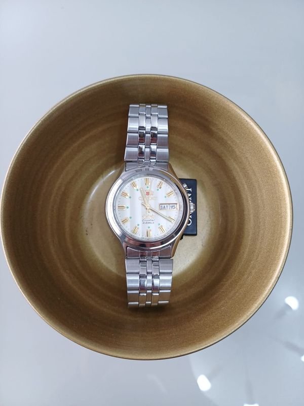 Reloj Orient Automático 3 Estrellas Acero Inoxidable Esfera Dorada Día/Fecha