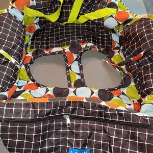 Sillita Portátil para Bebé con Bolso y Camiseta Talle 1 Año - imagen 3
