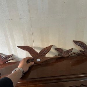 Figuras de Aves en Madera Tallada para Decoración - imagen 2