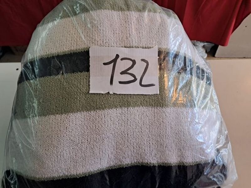 Item 893659 - Image 1