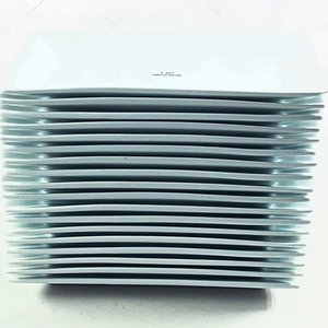 Lote siguiente: Lote de 18 Fuentes Rectangulares de Cerámica Blanca Marca Prisma