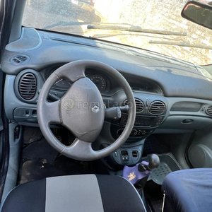 Renault Scenic 2001 Gris Plata - Vehículo Familiar - imagen 4