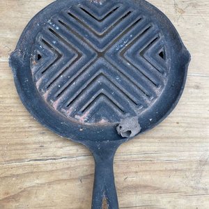 Lote siguiente: SARTEN DE HIERRO