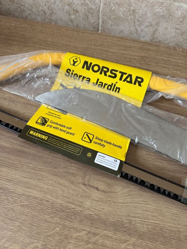 Sierra de Arco Norstar 30" y Machete con Mango