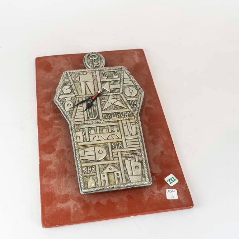 Lote anterior: Reloj de construcción con detalles - Medidas: 34cm
