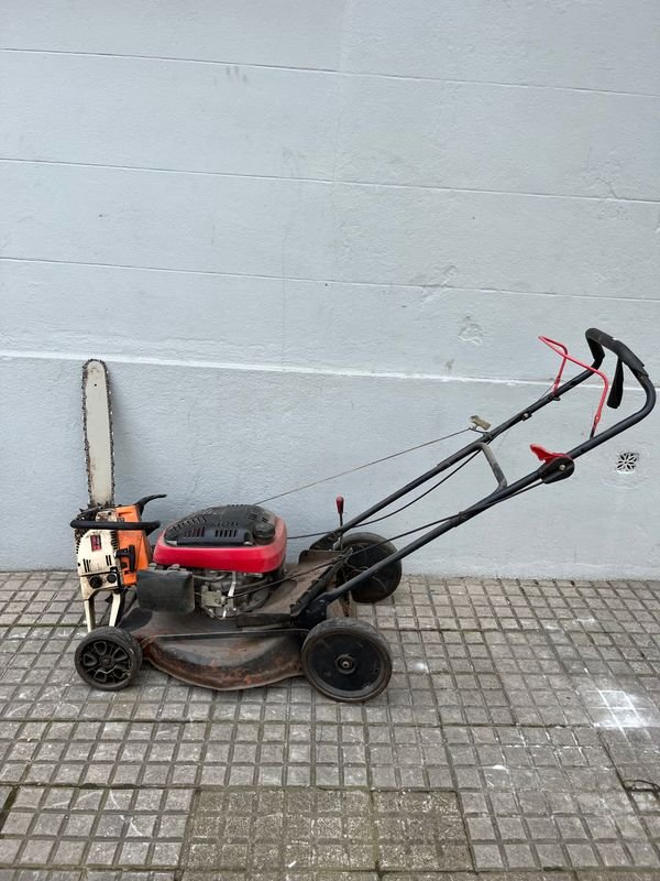 Máquina Cortar Pasto y Motosierra para Repuesto