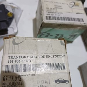 Caja de Repuestos Varios: Bulbo, Termostato, Transformador de Encendido y Más - imagen 11