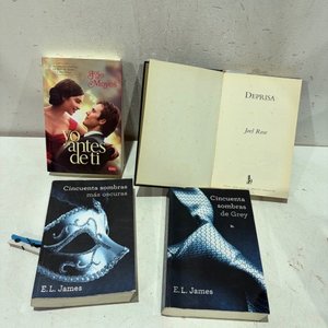 Lote anterior: Pack de 4 libros de E.L. James y Jojo Moyes