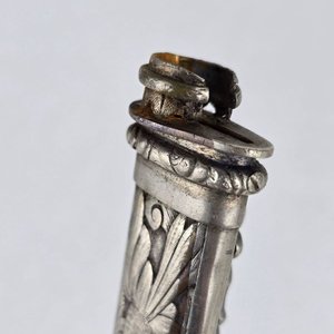 Vaina de Cuchillo Criollo con Grabados Florales y de Aves - imagen 6