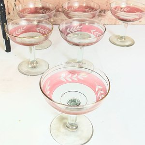 Juego de 6 Copas de Cristal Labrado con Detalle Rosa y Dorado - imagen 5