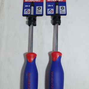Set de Herramientas Workpro: 2 Destornilladores Phillips y Juego de Llaves Allen - imagen 2