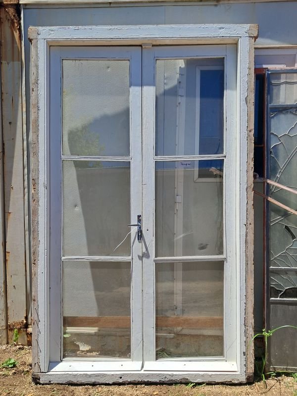 Item 882965 - Image 0