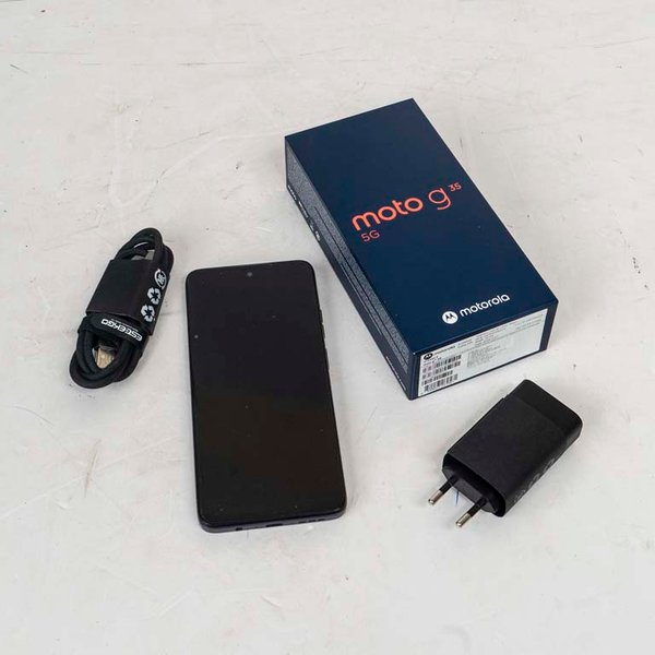 Celular Motorola Moto G35 5G con Caja y Accesorios
