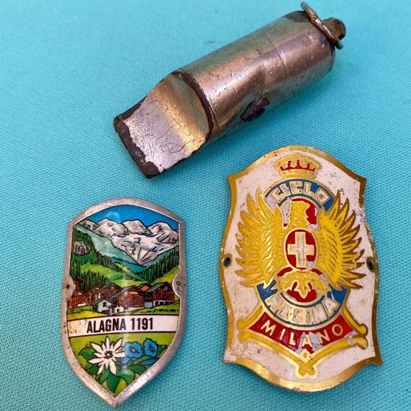 Silbato de Policía y Insignias de Bicicleta - imagen 1