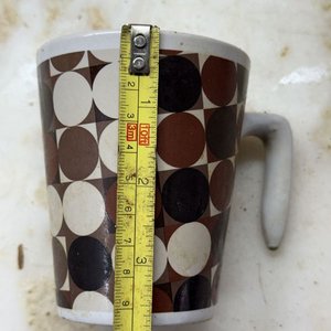 Conjunto de 14 Tazas Cerámicas: Nescafé, Coca-Cola y Diseños Festivos - imagen 8