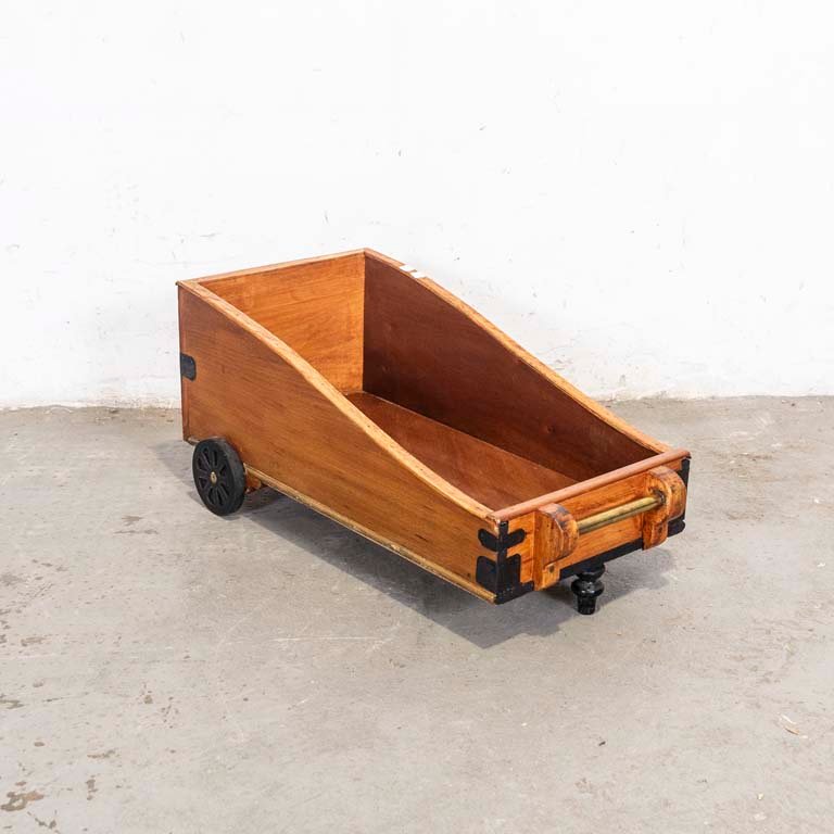 Item 2094373 - Image 1