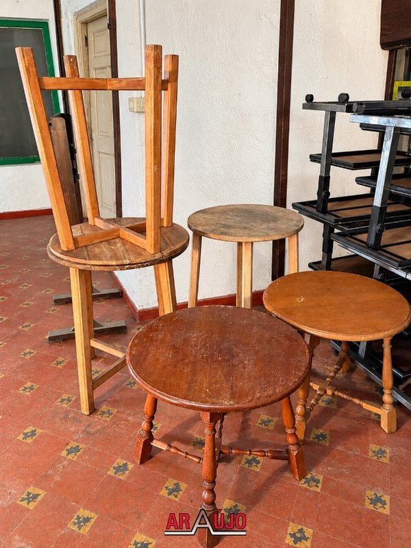 Juego de 4 Mesas Ratona Redondas de Madera para Restaurar - imagen 1