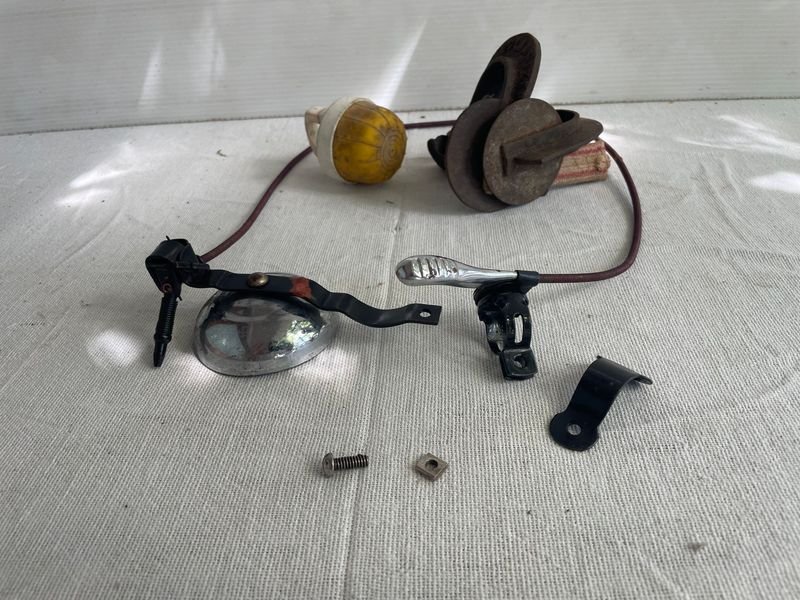 Bocina Antigua de Bicicleta y Vulcanizadora Satler