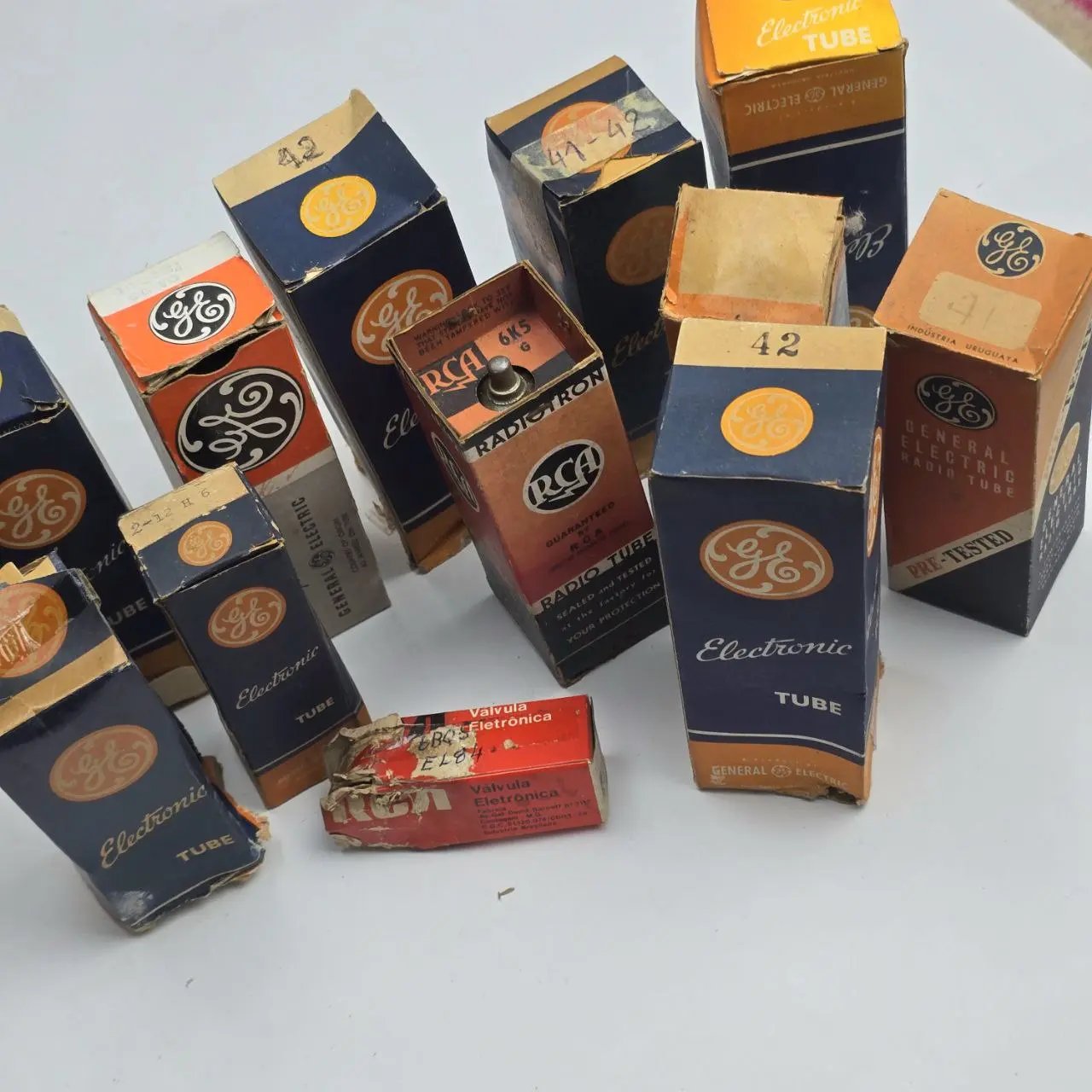 Item lote-25-valvulas-varias-x12 - Image 0