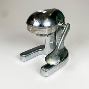 Exprimidor manual en metal ,altura 19 cm - imagen 2