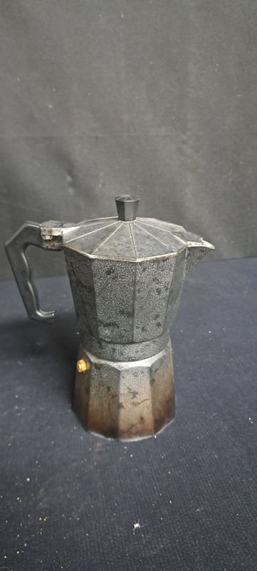 Cafetera Italiana de Alta Calidad - imagen 2