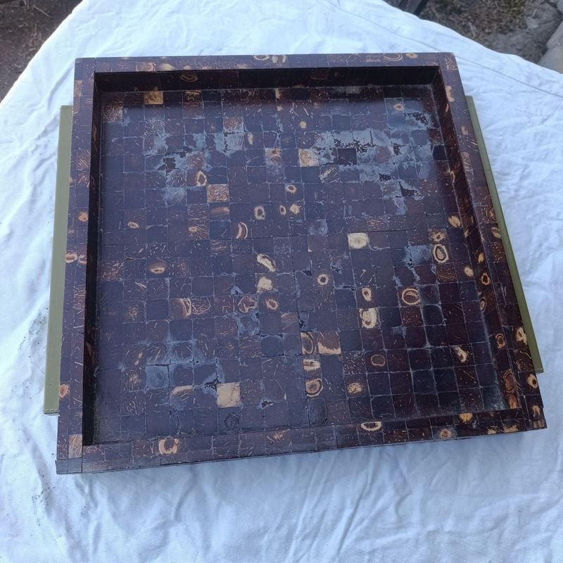 Bandejas de madera con revestimiento tipo mosaico en coco - imagen 3