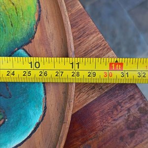 Dos Platos Decorativos de Madera Tallados y Pintados a Mano con Cuenco de Cerámica - imagen 4