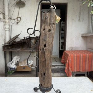 Lote anterior: Lámpara Artesanal de Madera y Hierro Forjado a Terminar