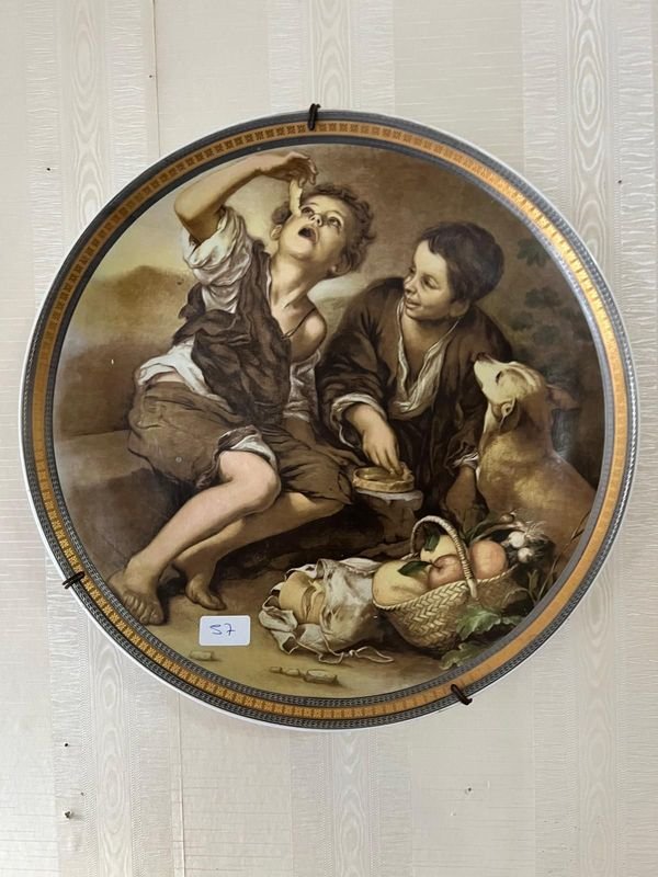 Plato Decorativo con Escena Infantil y Perro, Diámetro 30 cm