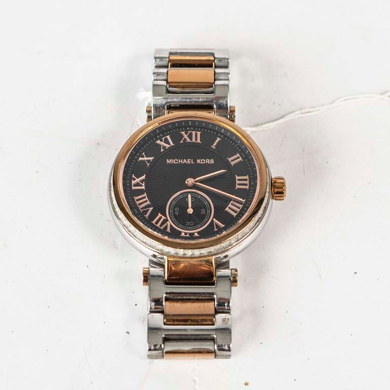 Lote siguiente: Reloj Michael Kors en buen estado