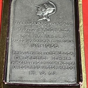 Medalla Aniversario Fundación Museos Bellas Artes, Historia Natural e Historia 1911-1936 - imagen 3