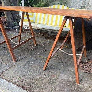 Mesa Plegable de Madera Rústica con Caballetes - imagen 4