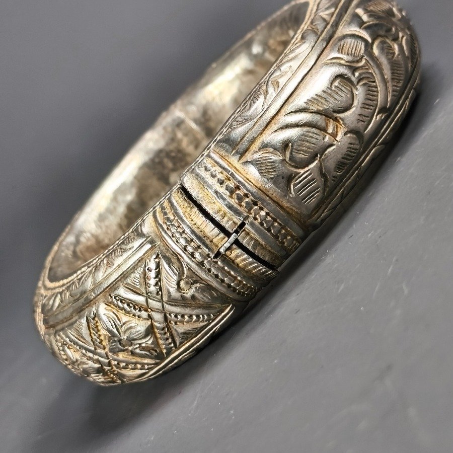 Item 16389 - Image 7