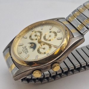 Reloj Armitron Fase Lunar Dos Tonos - Elegancia Clásica - imagen 9