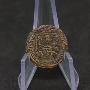 Moneda Antigua Romana Posible Follis - imagen 3
