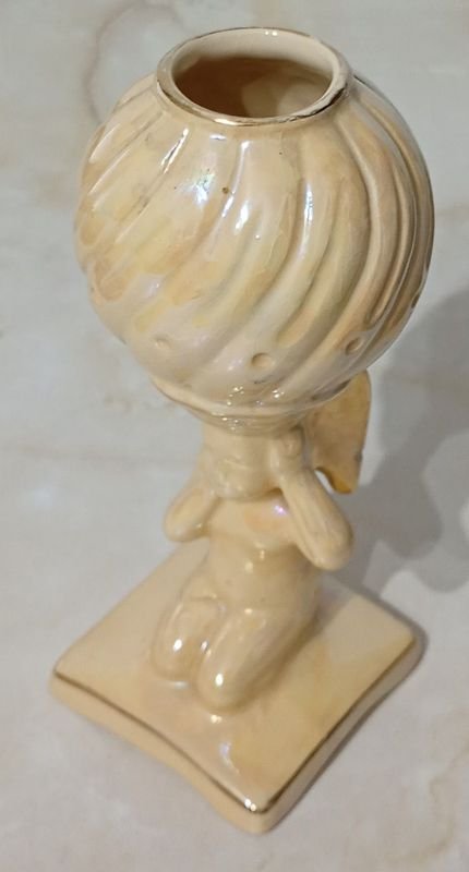 Mate Isabelino de Porcelana con Angelito y Bordos en Dorado - imagen 2