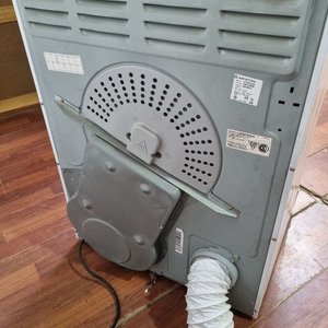 Secarropas Ariston AS700VX Carga Frontal 7.5 kg Blanco - imagen 5