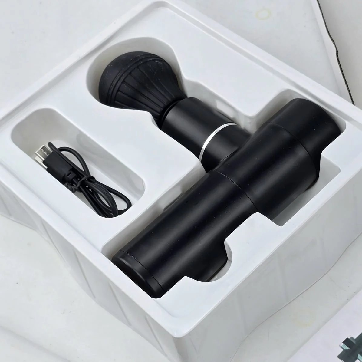 Masajeador de alta frecuencia con cable USB - imagen 1