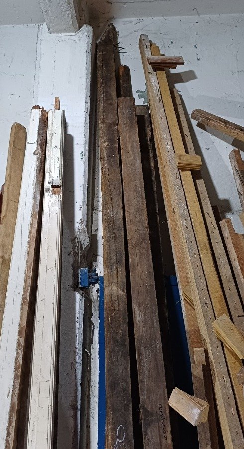 Item 16748 - Image 4