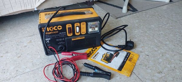 Cargador de Baterías para 6 y 12 V - Aprovecha la tecnología - imagen 1