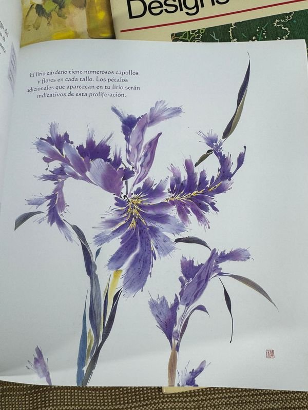 Colección de libros y pinturas relacionadas a las flores - imagen 5
